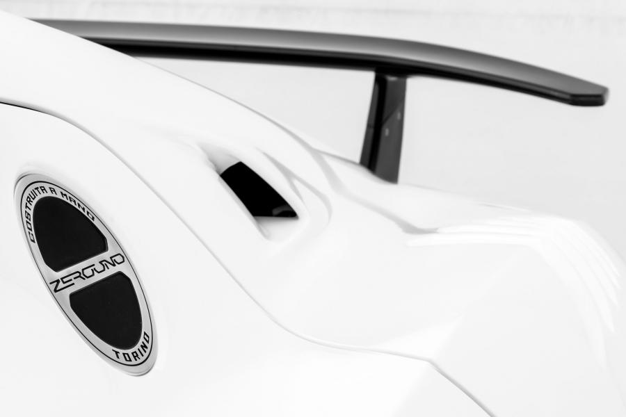 Детали экстерьера ItalDesign Zerouno 2017 года  (фото 29 из 40)